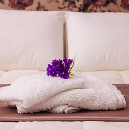 Vivar Hotel Tirana Zewnętrze zdjęcie